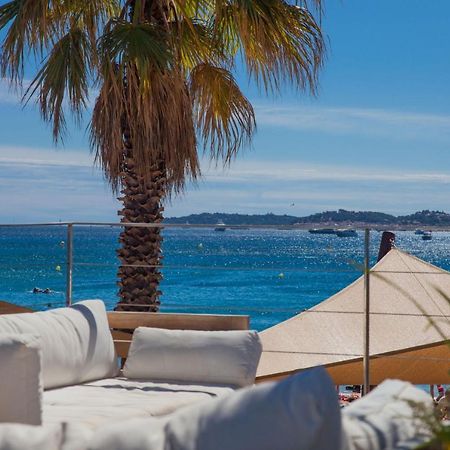 Vic'S Land Holidays Grimaud Exterior foto