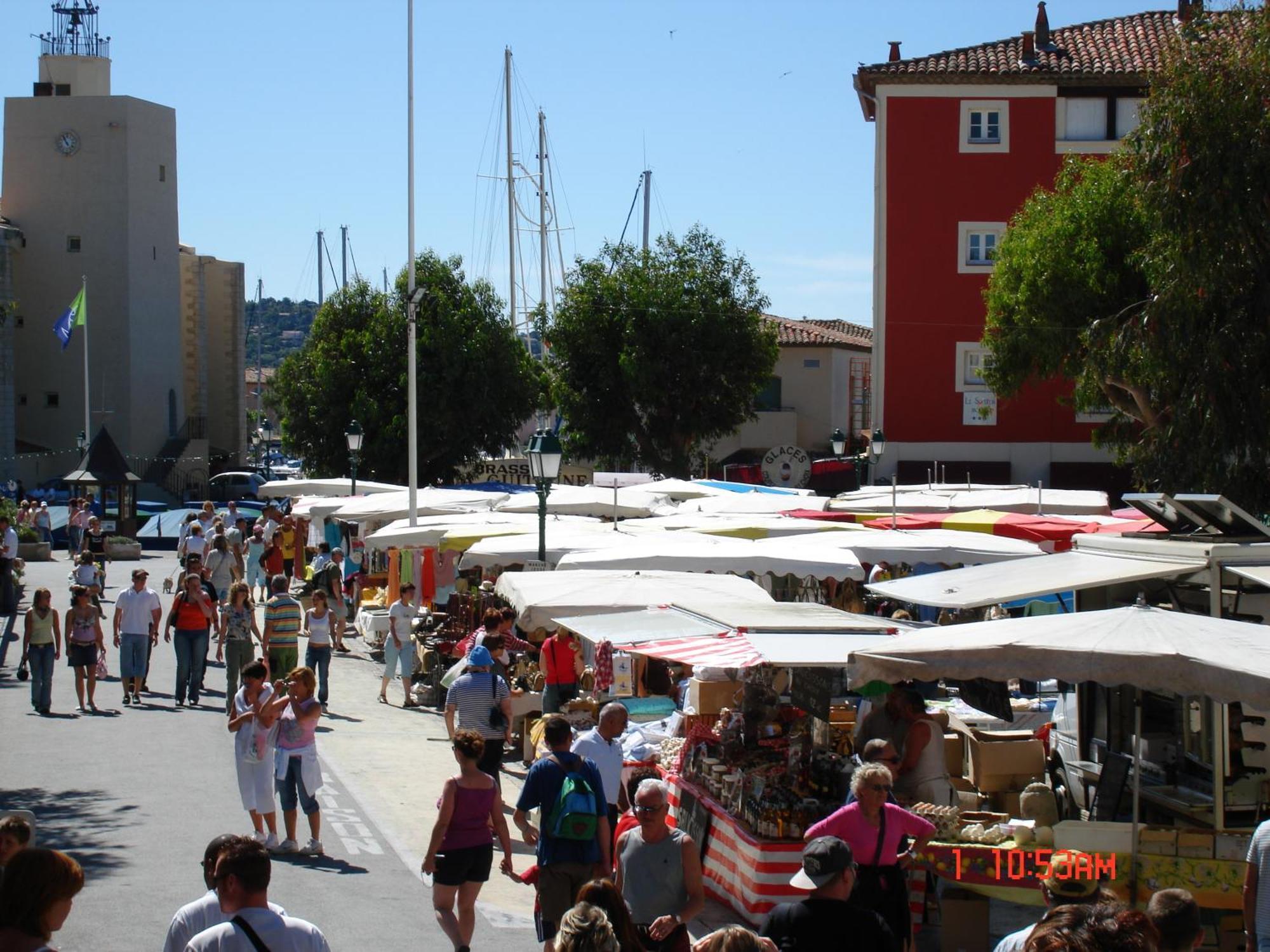 Vic'S Land Holidays Grimaud Exterior foto