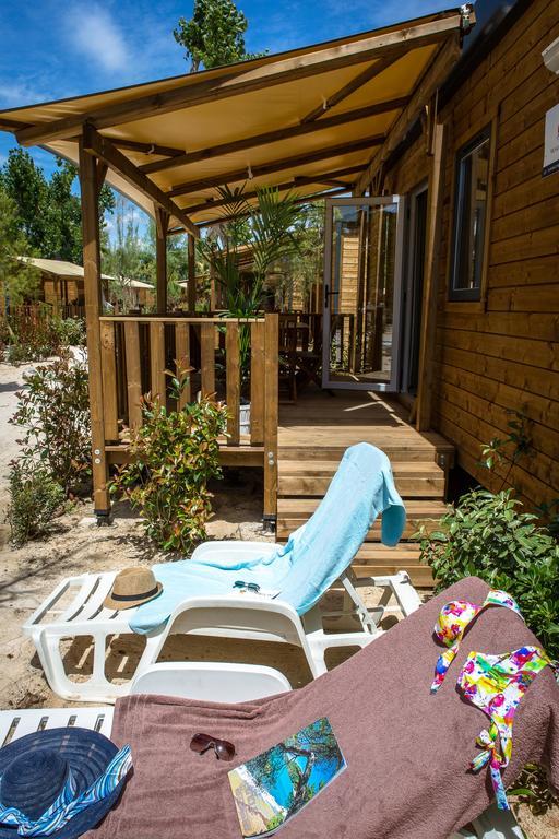 Vic'S Land Holidays Grimaud Exterior foto
